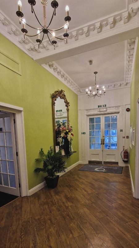 The Osborne Hotel - image 23