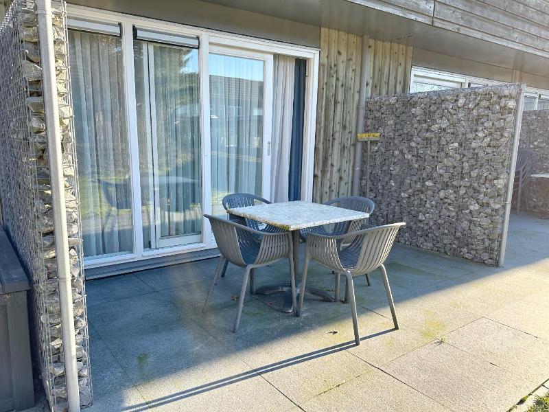 Baken Apartment with Terrace image 1