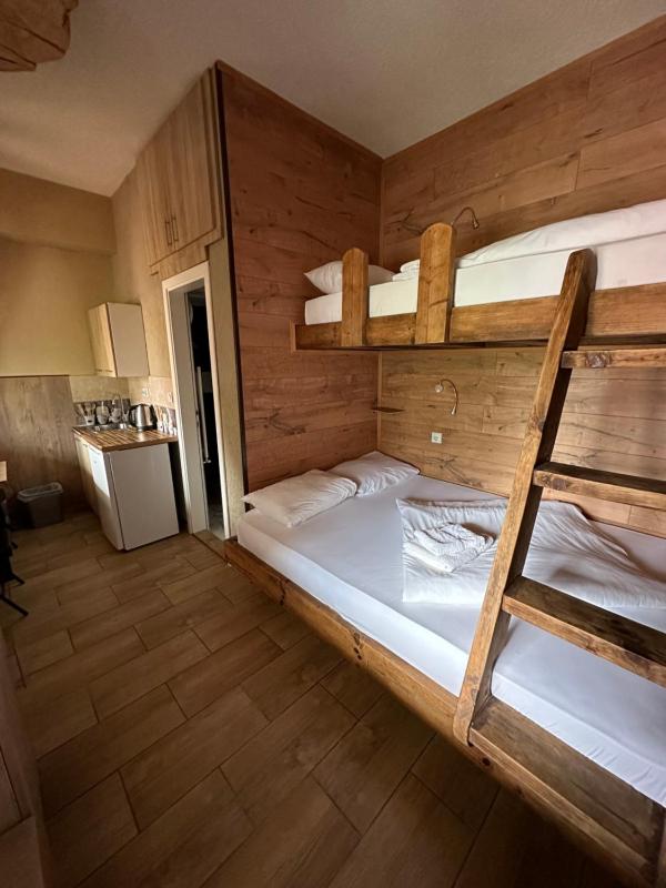 Apartment image 4