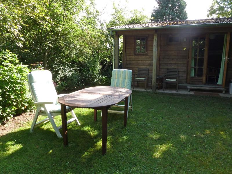 Studio with Garden View image 3