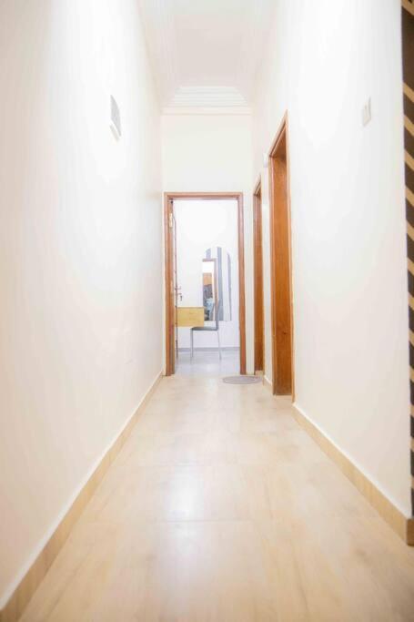 Charming 1-Bedroom Fidjrosse Akogbato - image 2