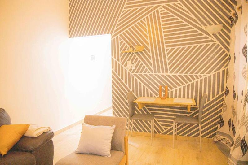 Charming 1-Bedroom Fidjrosse Akogbato - image 9