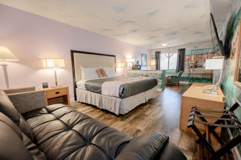 King Suite image 2