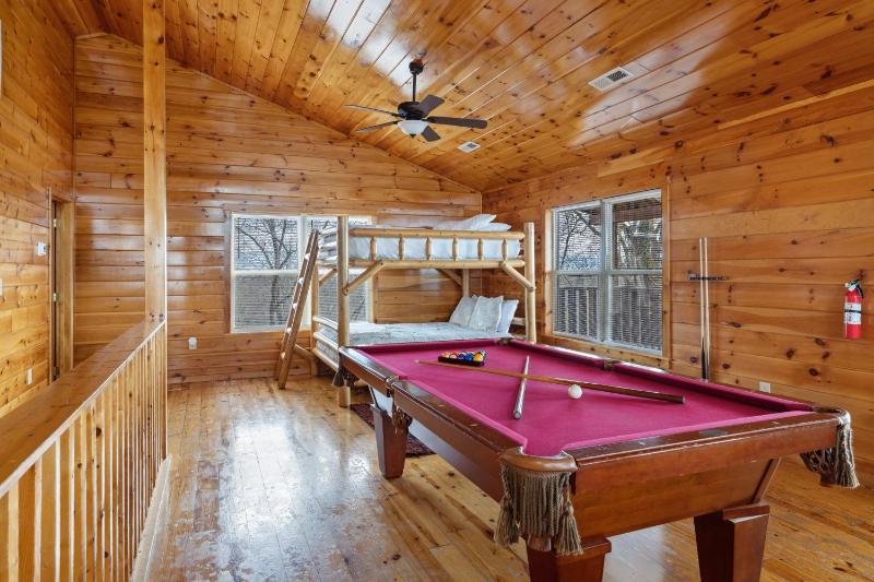 Smoky Mountain Lodge cabin - image 36