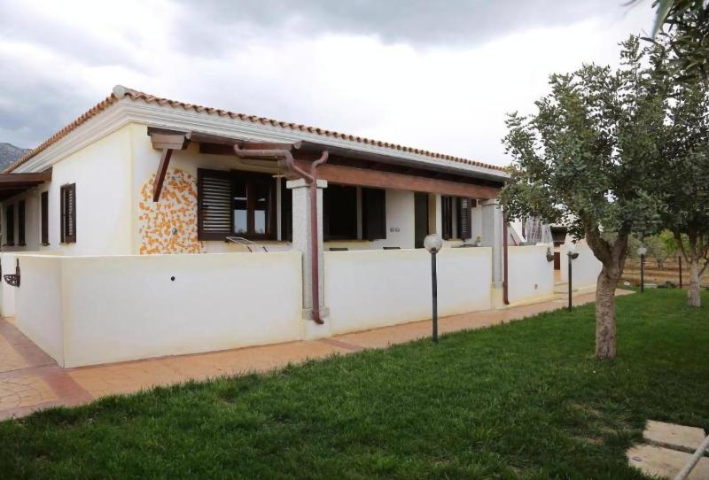 Two-Bedroom Apartment with Swimming Pool image 3