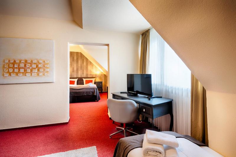 Triple Room image 4