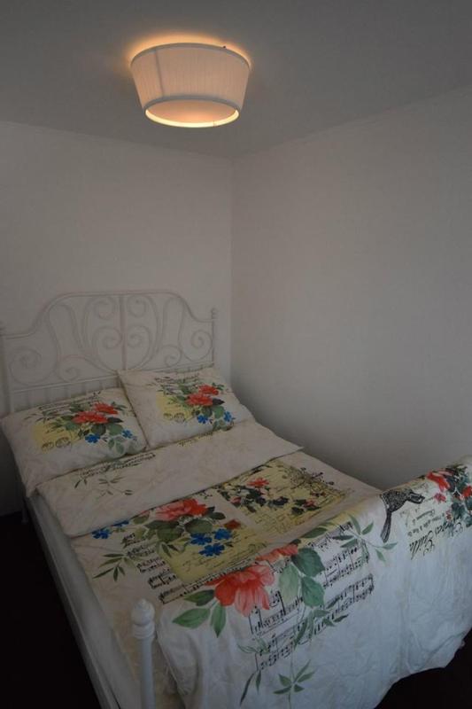 Family Room image 4