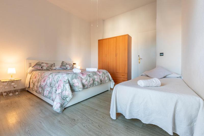 Two-Bedroom Apartment , 3rd Floor without lift image 1