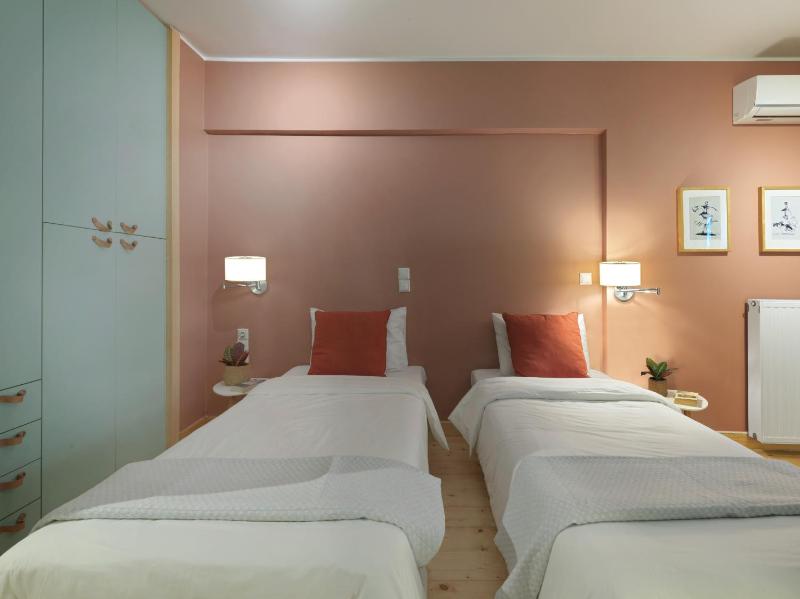 Koukaki garden escape child friendly apartment - image 10