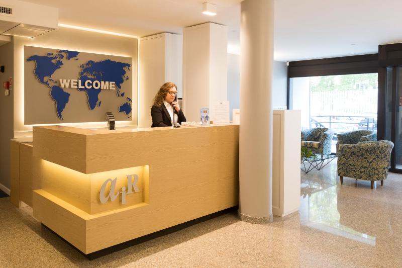 Hotel Airmotel - image 17