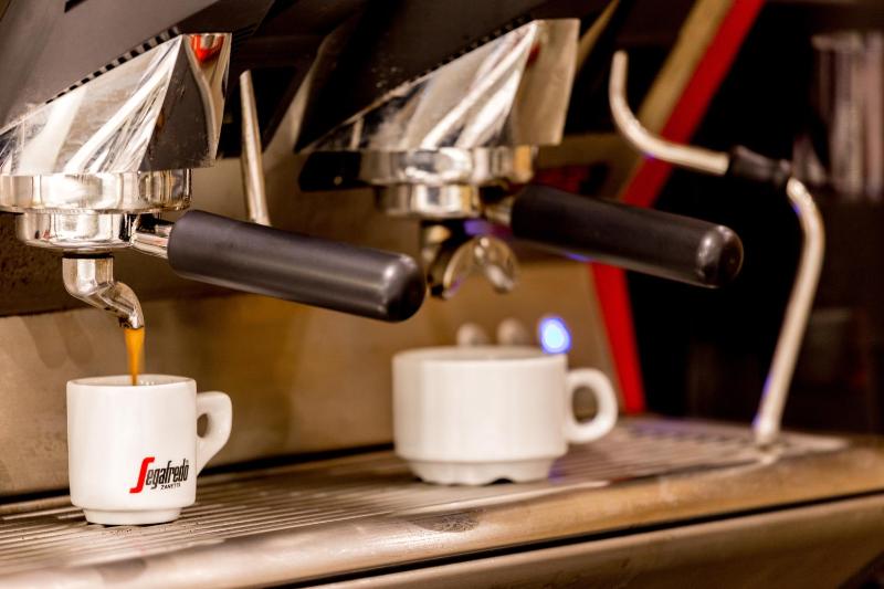 Hotel Airmotel - image 22