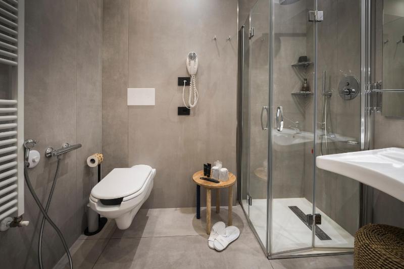 Double or Twin Room image 1