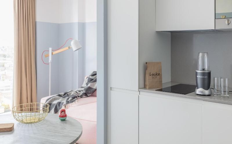 Studio Sky Level image 4