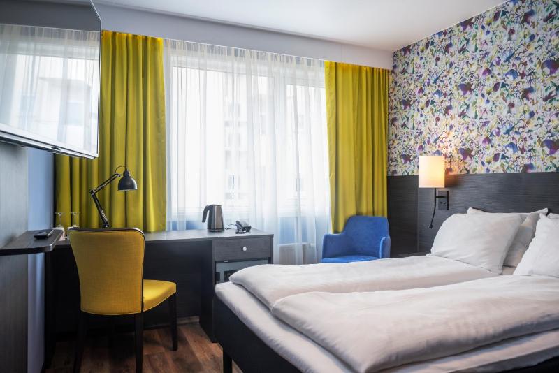 Standard Double Room image 4
