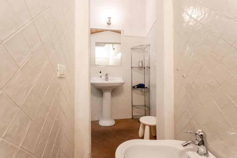 Oltrarno Loft by Halldis - image 15