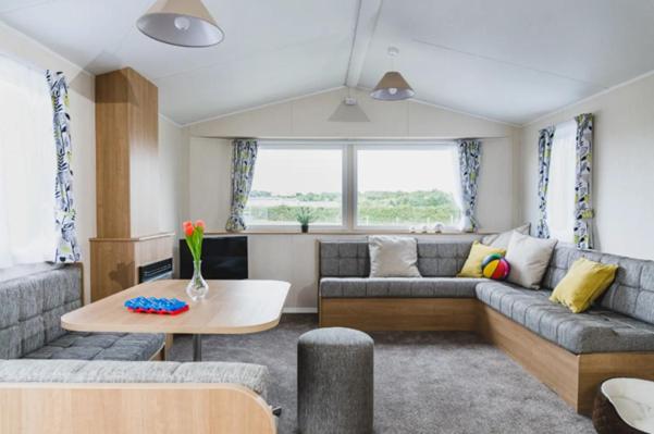 Holiday Home image 1