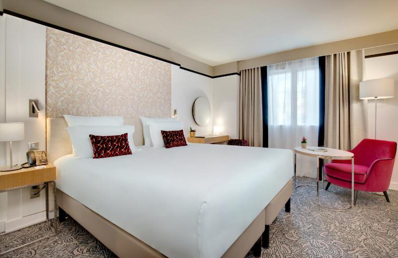Superior Double Room image 1