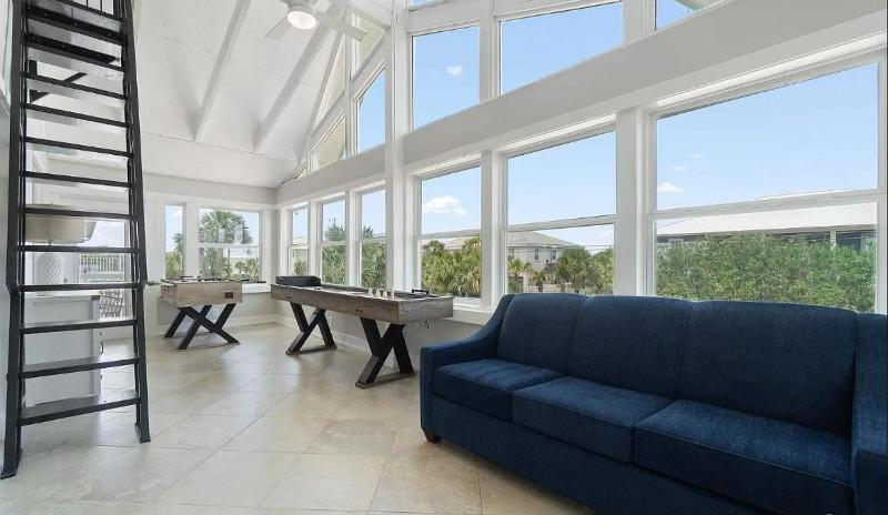 Beachside Bliss Beach House - image 4
