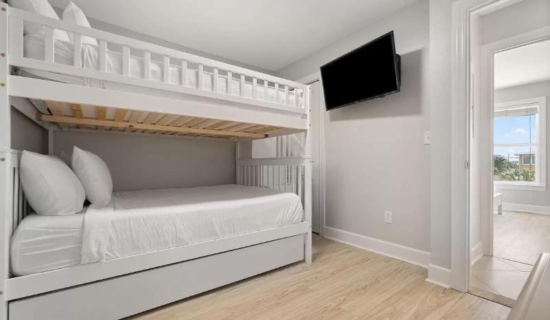 Beachside Bliss Beach House - image 19