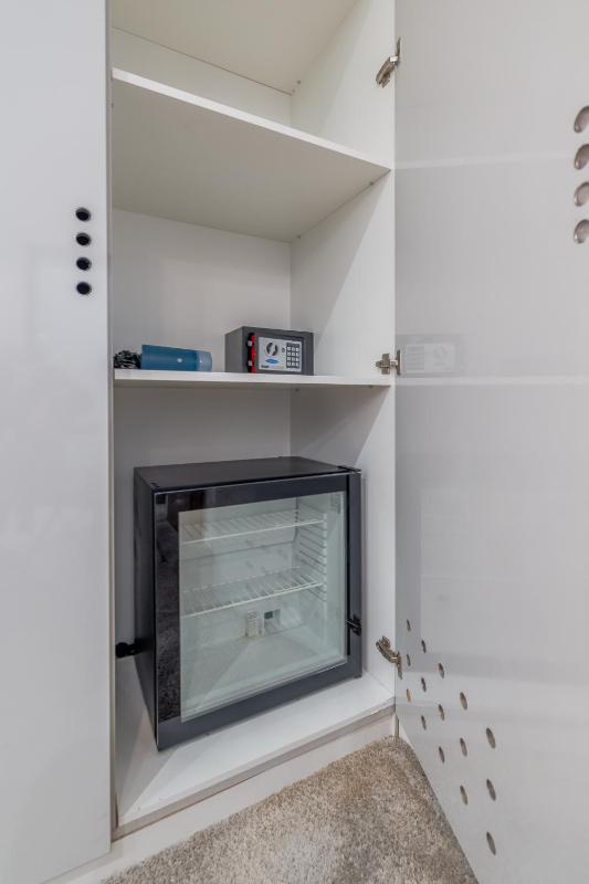 Starlight Luxury Suites - image 16