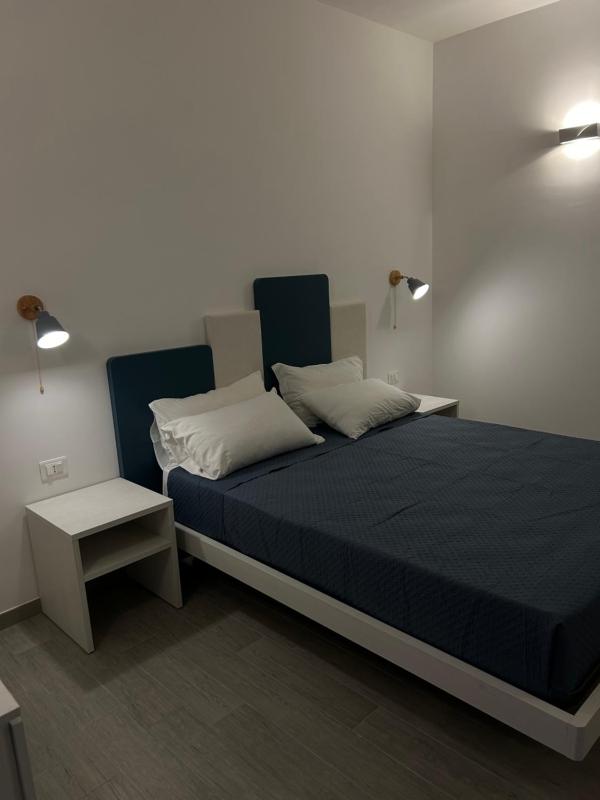 Deluxe Double Room with Balcony and Sea View image 3