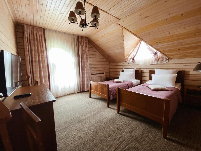 Three-Bedroom Cottage image 2