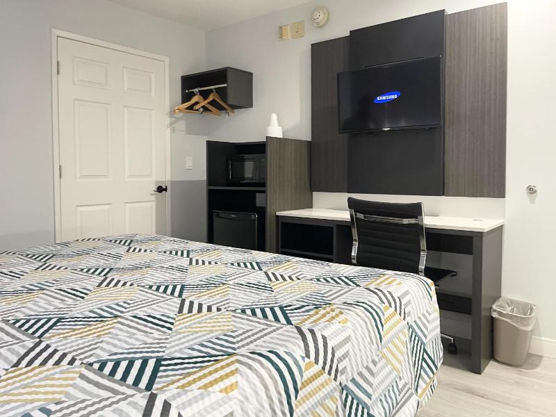 King Room image 1