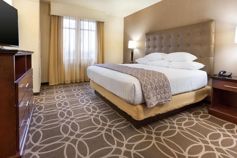 King Suite image 3