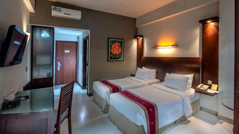 Lombok Garden Hotel - image 42