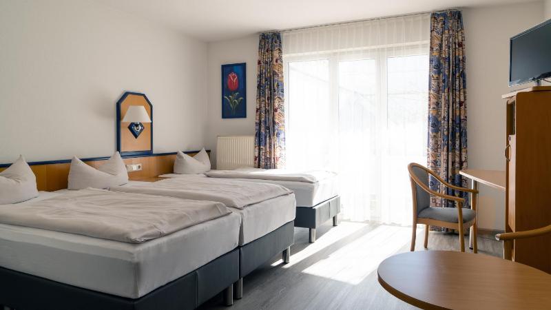 Triple Room image 1