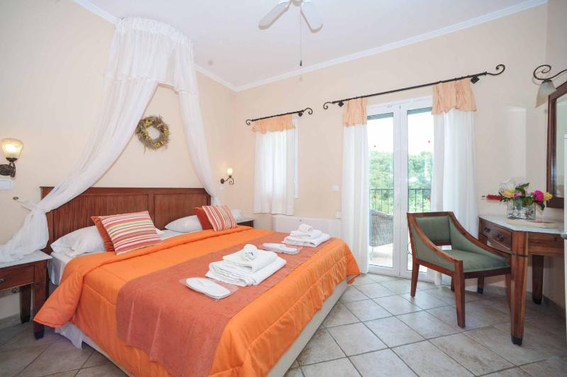 Villa Portokalia Yaliskari Bay - image 5