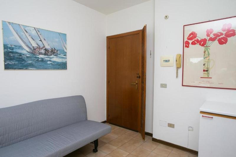 Trilocale a 50mt dal mare di Marcelli - M125 - image 3