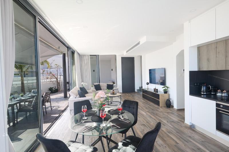 Almaria Villas - image 7