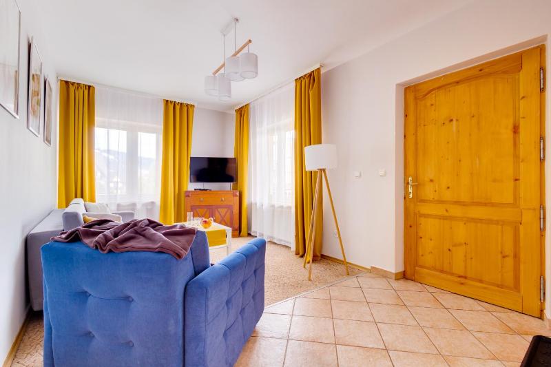 Apartament Rodzinny Tatra Giewont View Skibówki 11A by RentiloPL - image 11