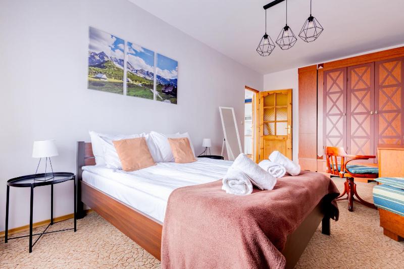 Apartament Rodzinny Tatra Giewont View Skibówki 11A by RentiloPL - image 22