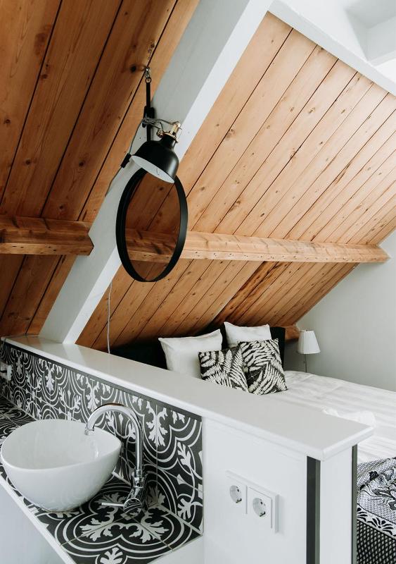 Double Room with Private Bathroom image 3