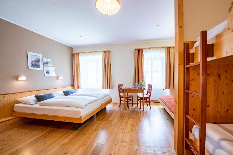 Family Room image 1