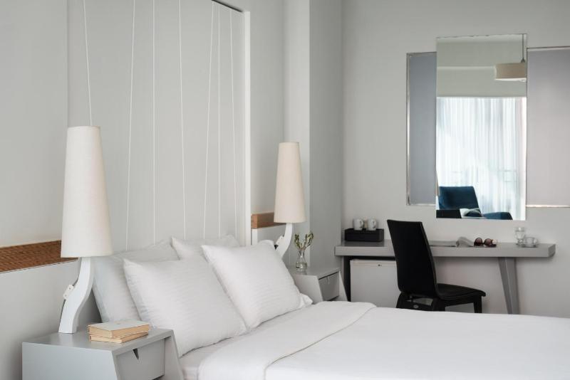 Superior Room with Sea View image 3