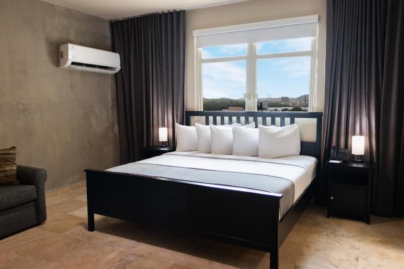The Signature King Suite image 1