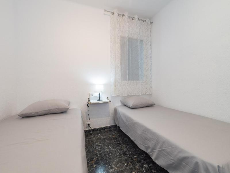 Cubo's Evy Malaga Apartment - image 6