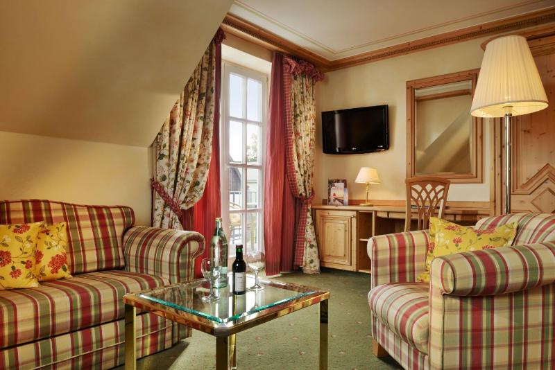 Suite with Balcony image 1
