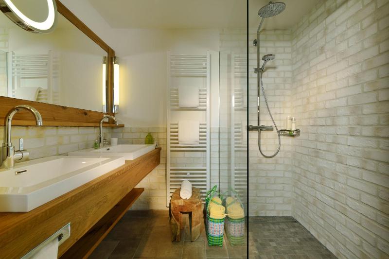 Junior Suite image 3