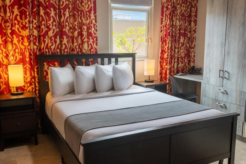 Superior Queen Room image 1