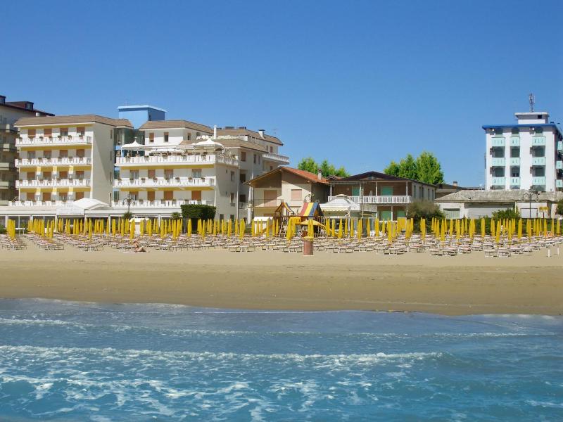 Hotel Bellaria - image 2