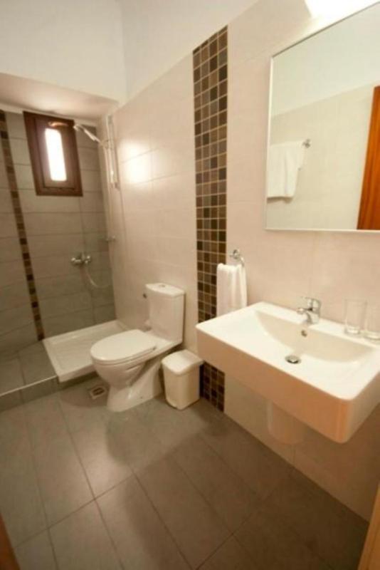 Triple Room image 1