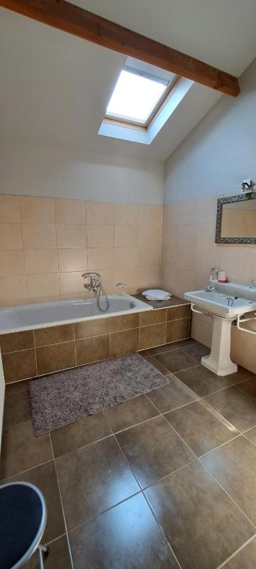 Suite image 2