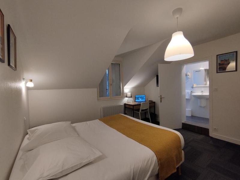 Superior Quadruple Room image 3