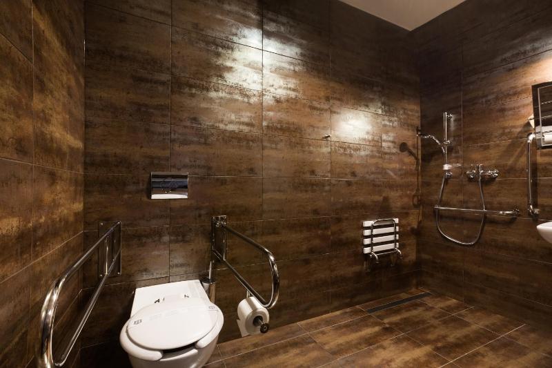 Deluxe Single Room image 1