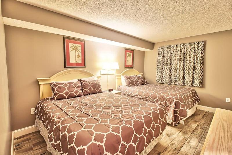 Newly Updated Camelot Resort Unit 409 - image 20