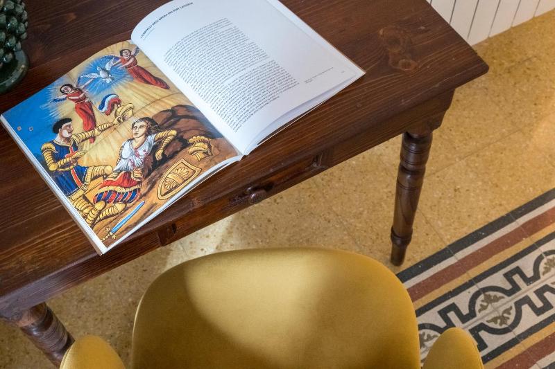Ermosa Suite - image 3